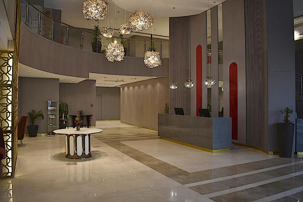 Amt Mena Aparthotel Doha Eksteriør bilde