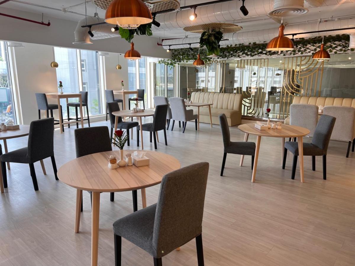 Amt Mena Aparthotel Doha Eksteriør bilde