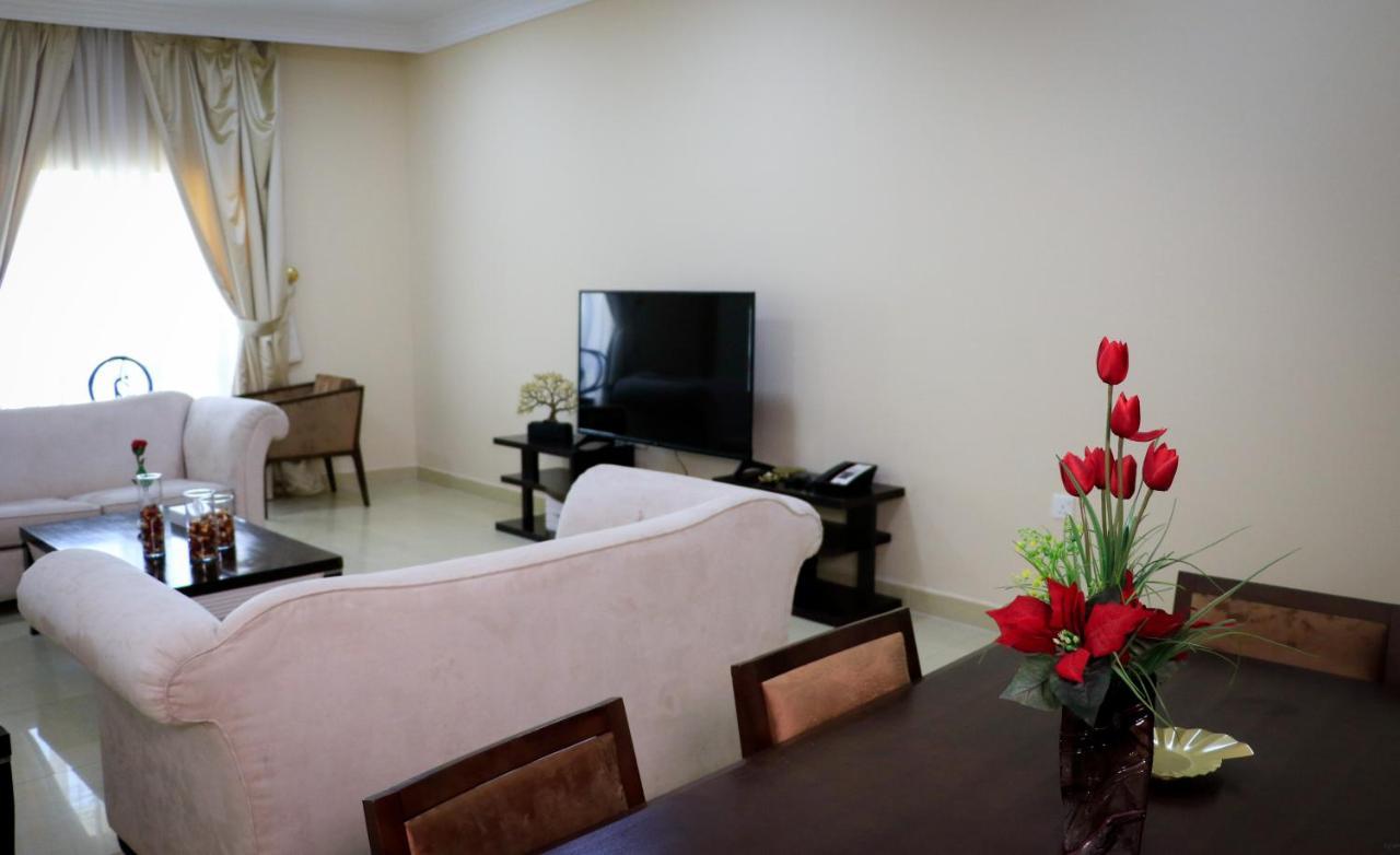 Amt Mena Aparthotel Doha Eksteriør bilde