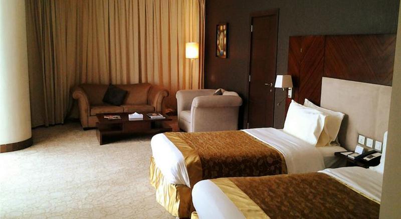 Amt Mena Aparthotel Doha Eksteriør bilde